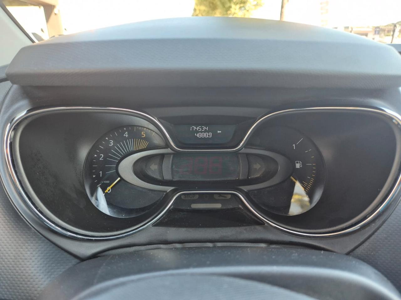 Renault Captur 1.5 dCi 90CV S&S ENERGY E5B