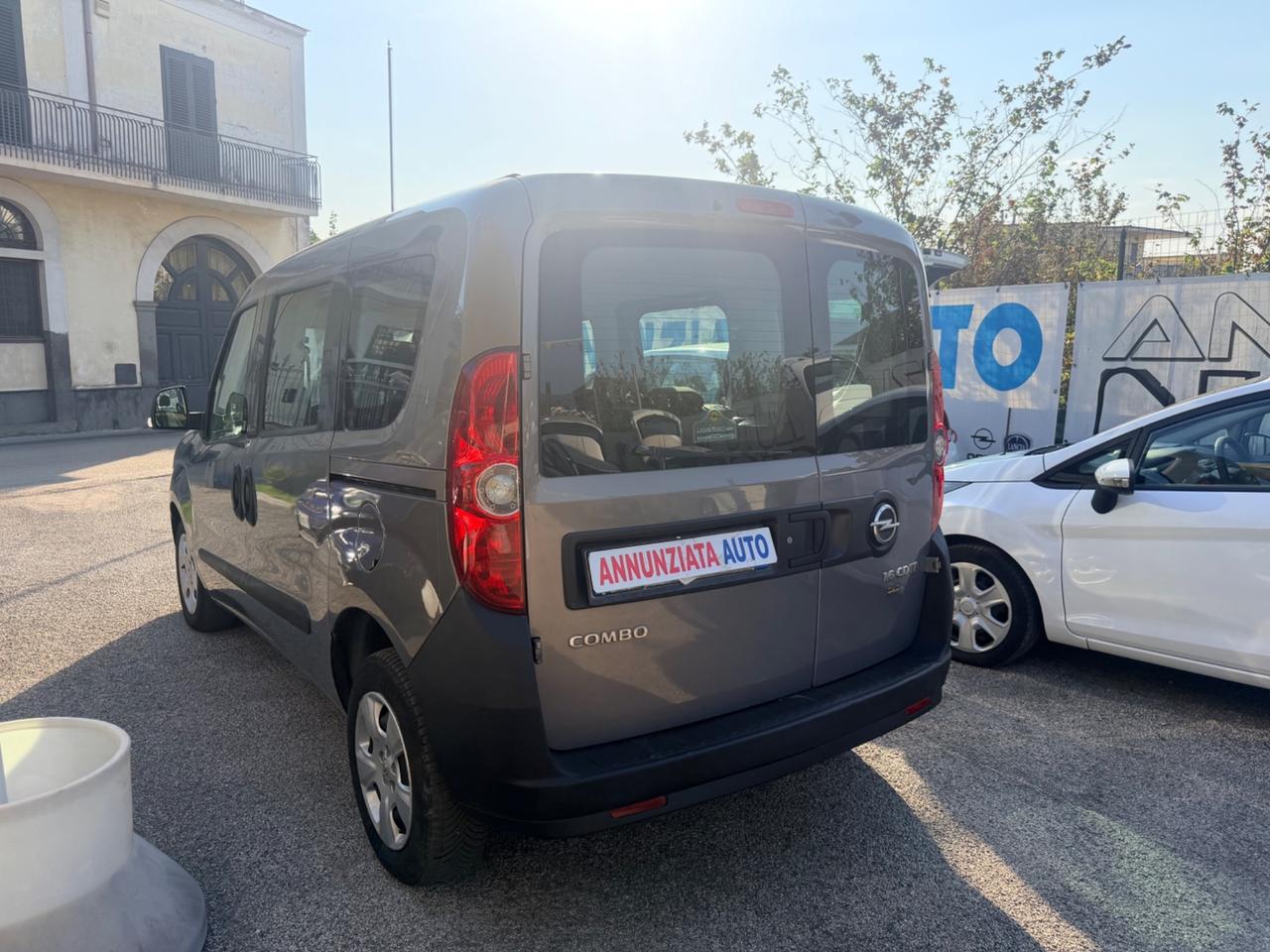 Opel Combo 1.6 CDTi 105CV N1