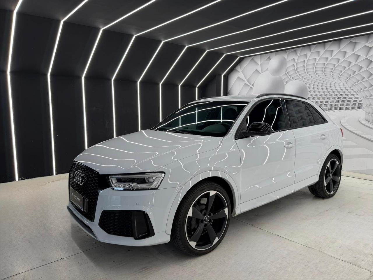 Audi Q3 RS 2.5 TFSI quattro S tronic-KM CERTIFICATI-PERMUTE-12 MESI GARANZIA