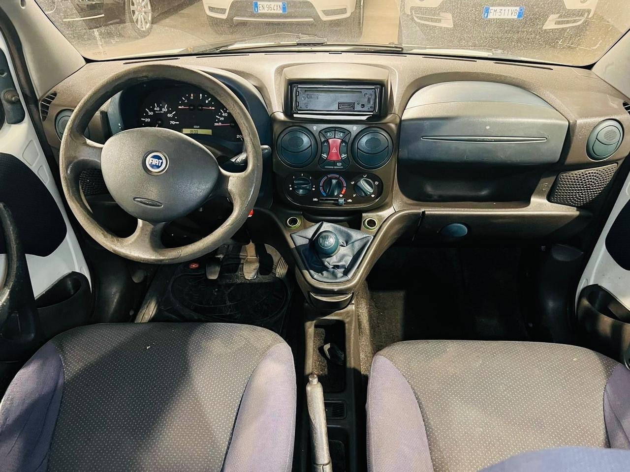 Fiat DOBLO 1.9 65CV Lounge*NEOPATENTATI*5 POSTI