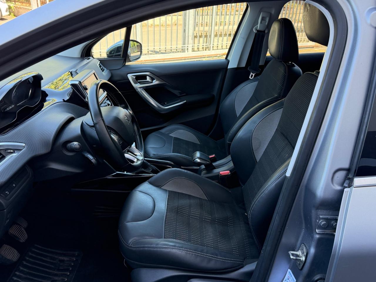 Peugeot 2008 BlueHDi 120 S&S GT Line GREY OPACO NEOPATENTATI