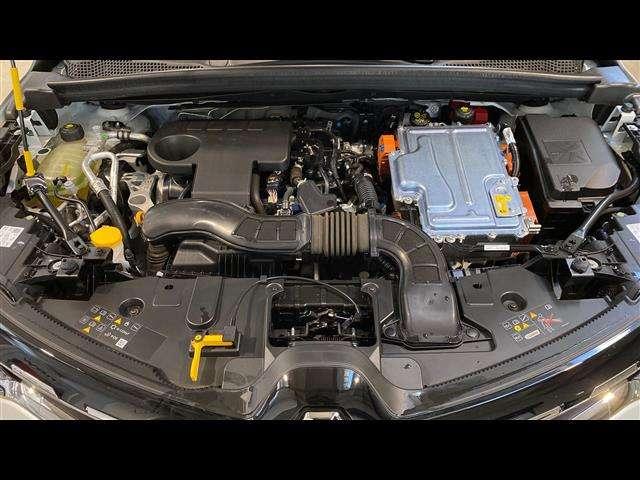 Renault Captur 1.6 E-TECH Hybrid Intens Auto 145cv