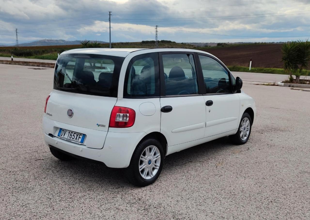 Fiat Multipla 1.6 16V Natural Power Emotion