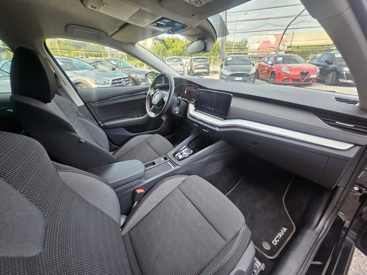 Skoda Octavia 2.0 TDI EVO SCR 150 CV DSG Wagon Executive