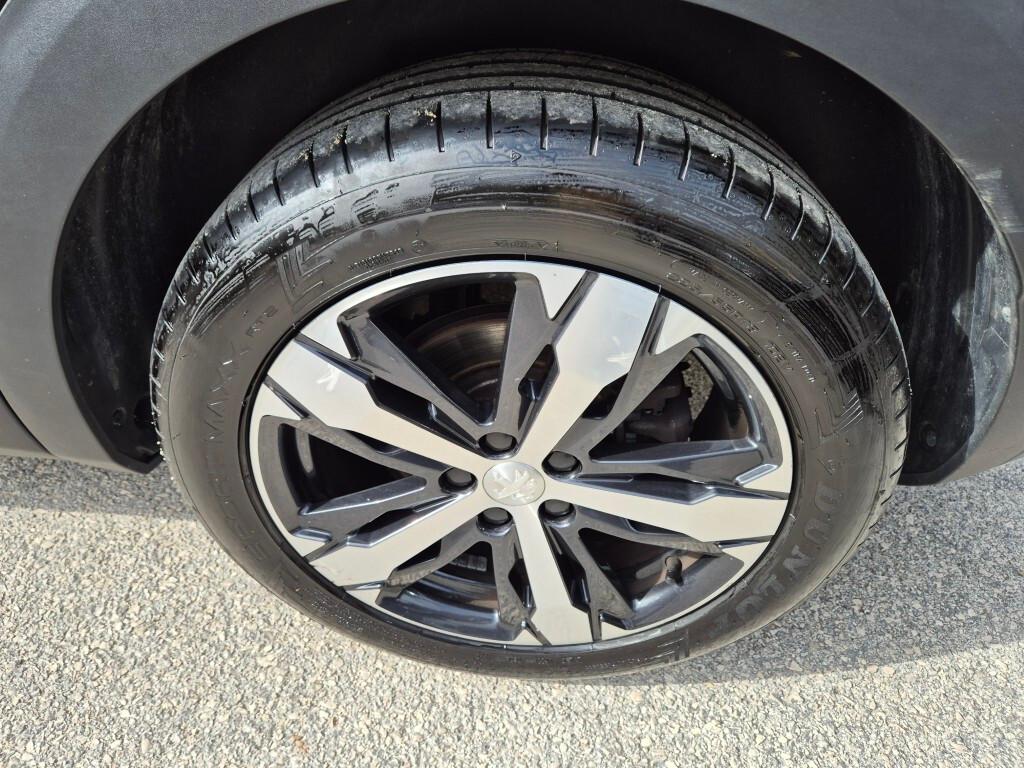 Peugeot 3008 BlueHDi 130 S&S EAT8 CERCHI-18
