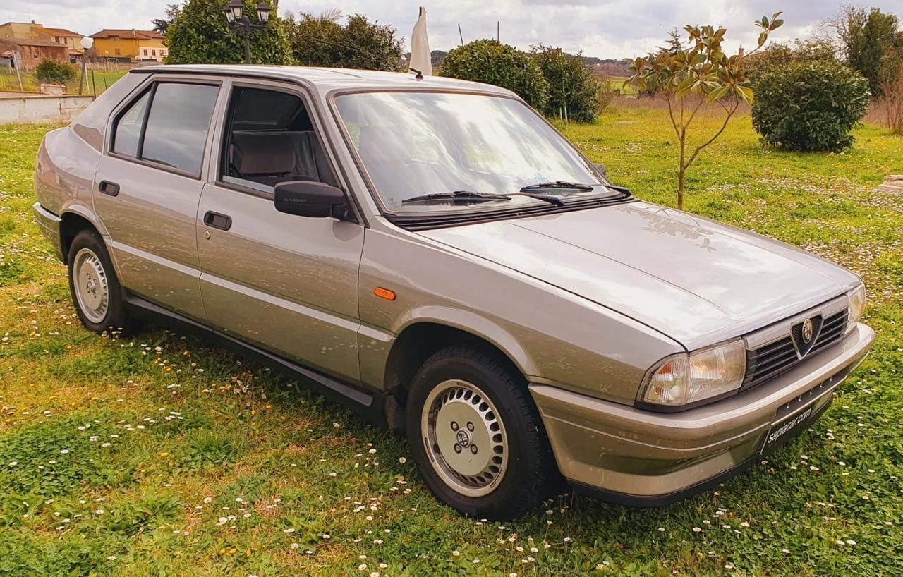 Alfa Romeo 33 1.3 S Blueline - targhe originali - GPL