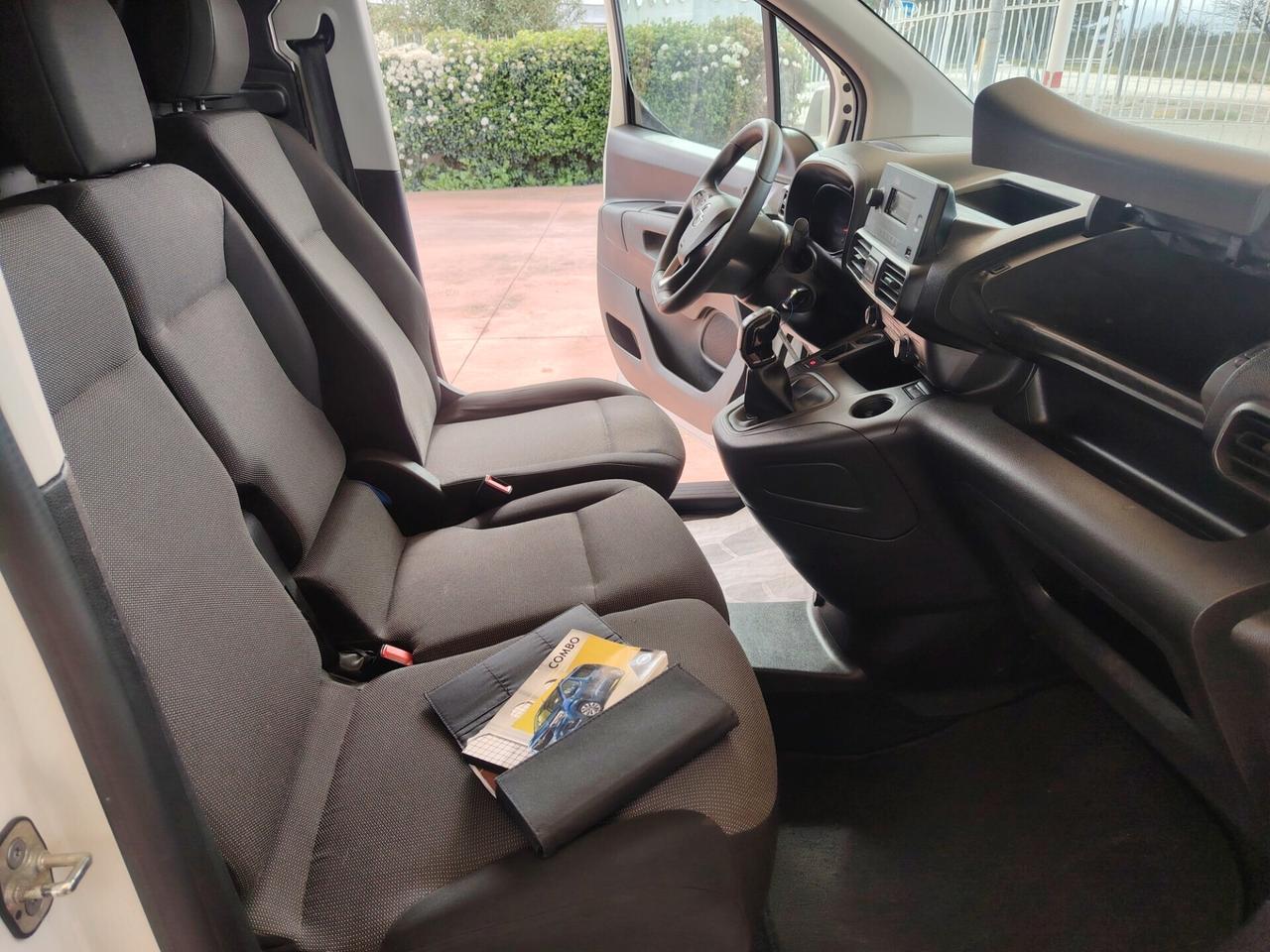 Opel Combo Cargo XL 3posti 1.5 Diesel 2021 iva compresa