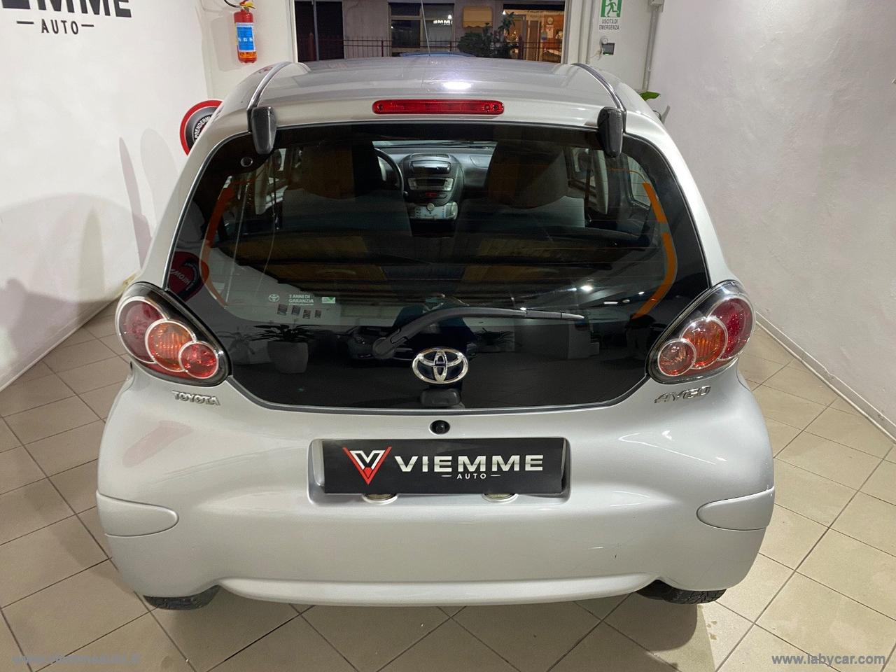 TOYOTA Aygo 1.0 12V VVT-i 5p. Tobasco