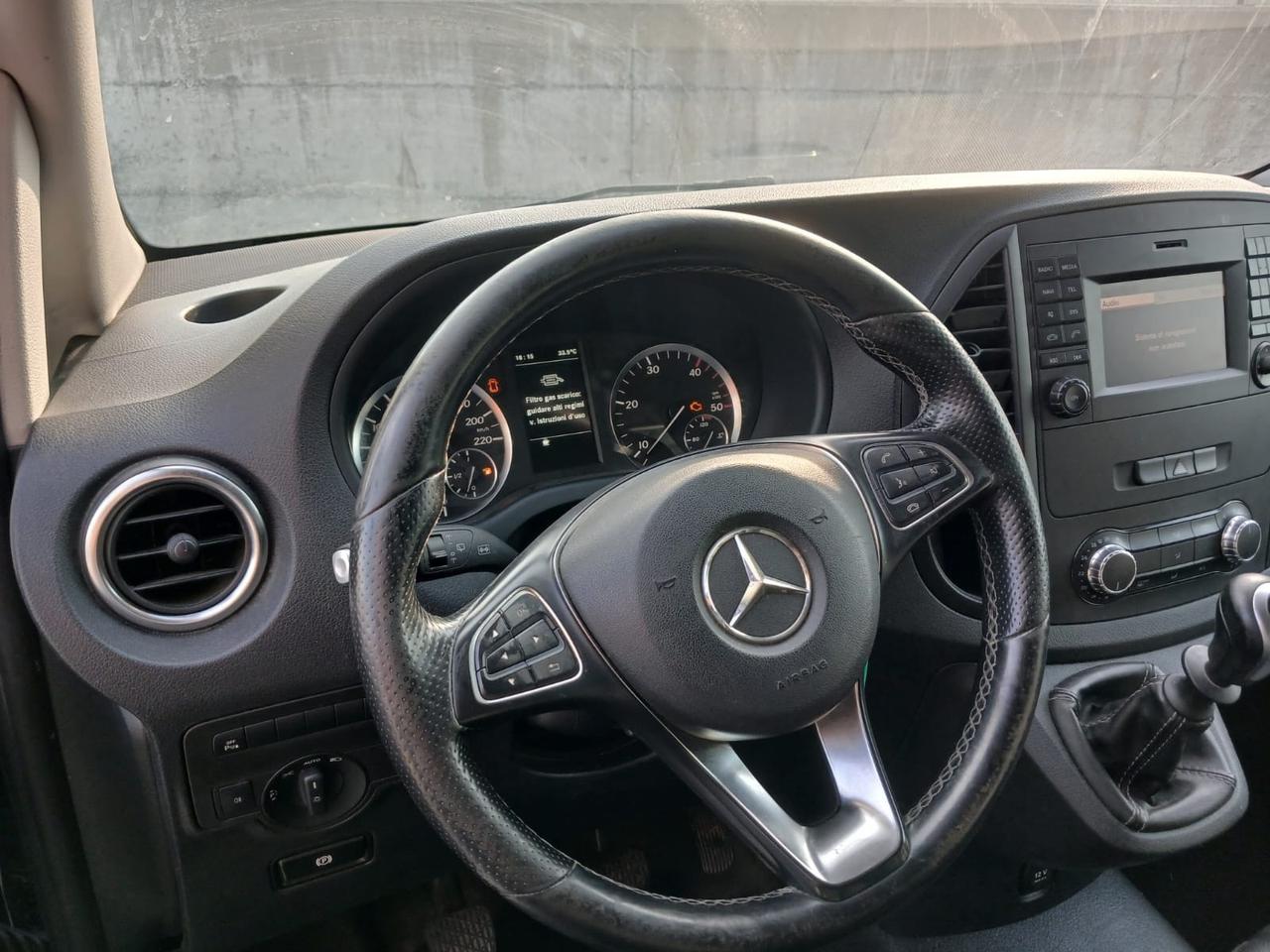 Mercedes-benz Vito 1.6 111 CDI PC Mixto Compact 6 POSTI