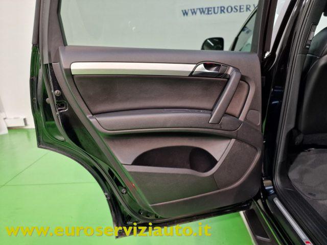 AUDI Q7 3.0 V6 TDI 233CV quattro tiptronic