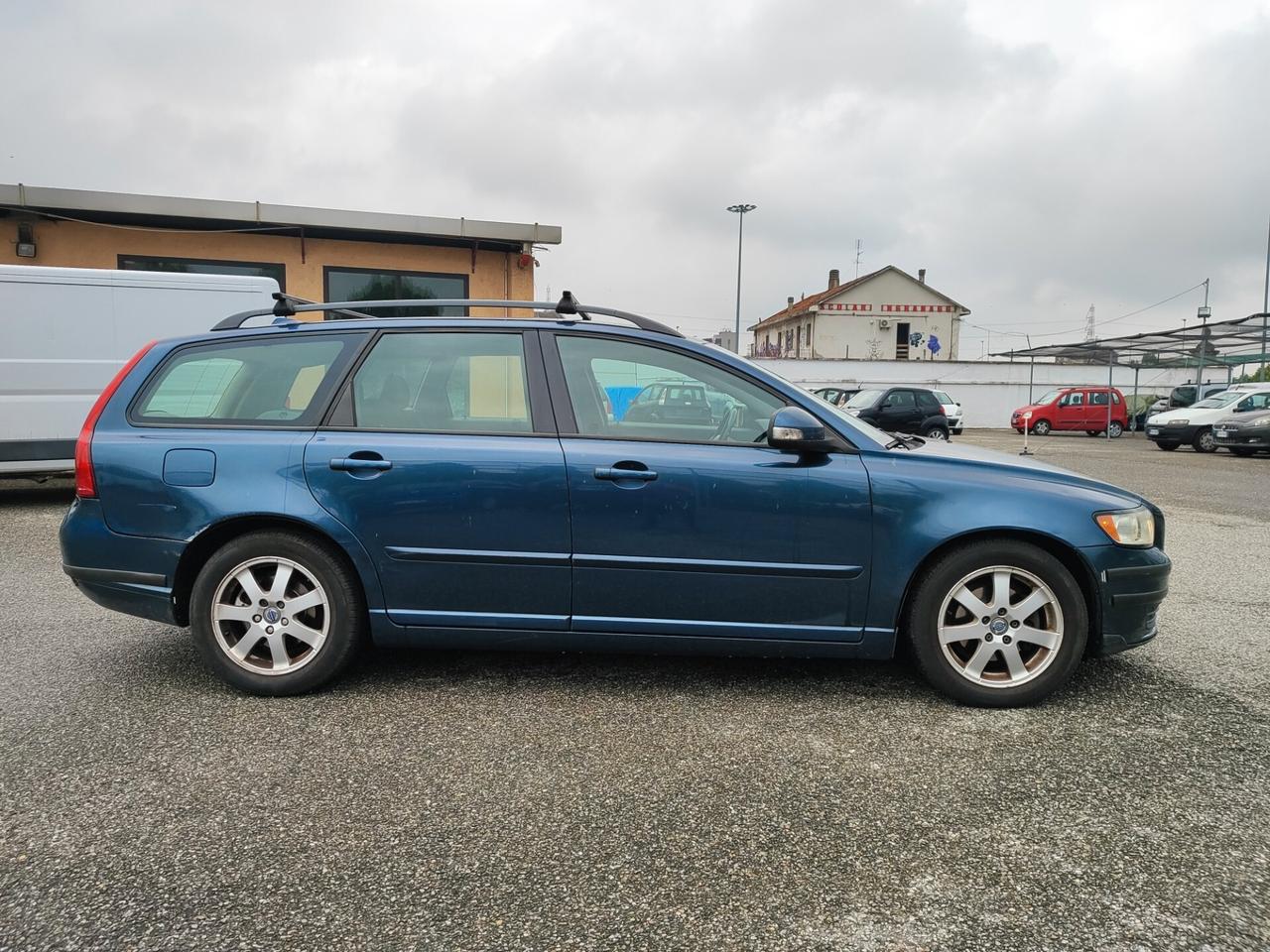 Volvo V50 D2 POLAR