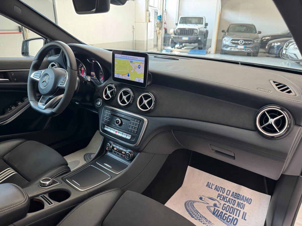 Mercedes A 200 D Premium Force 4Matic 7G-DCT TETTO APRIBILE