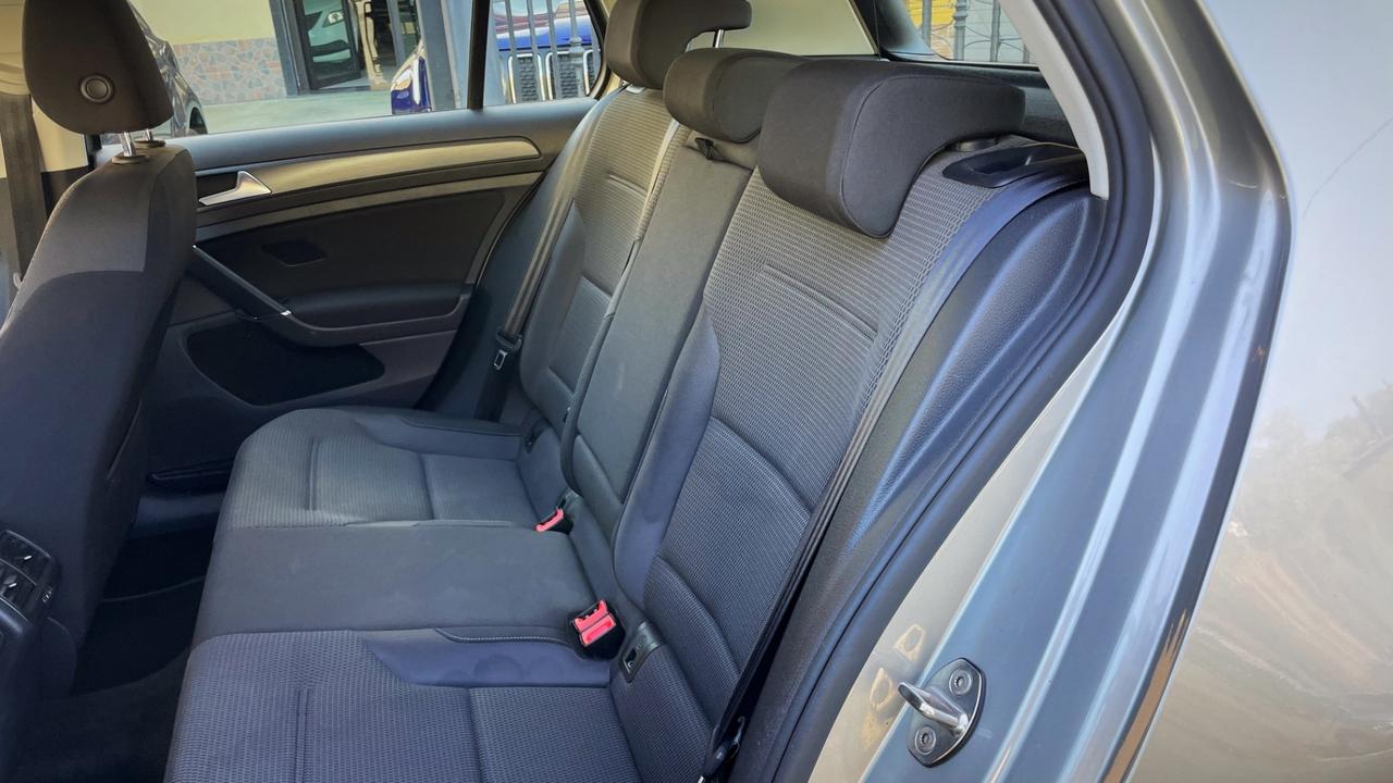 Volkswagen Golf 7.5 1.6 TDI Business - 2019