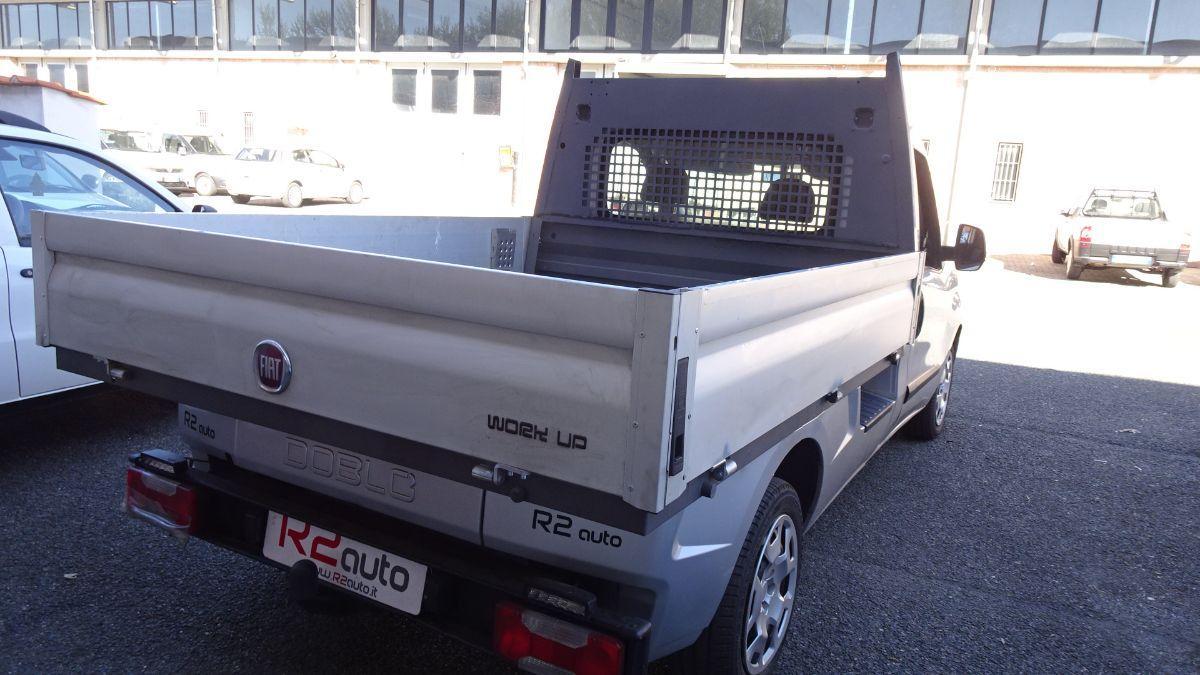 FIAT - Doblò STRADA 1.3 MJT PICK-UP WORK-UP