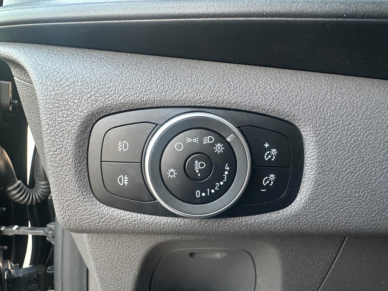 Ford Transit Custom 340 2.0 EcoBlue 170 PC Furgone Trend