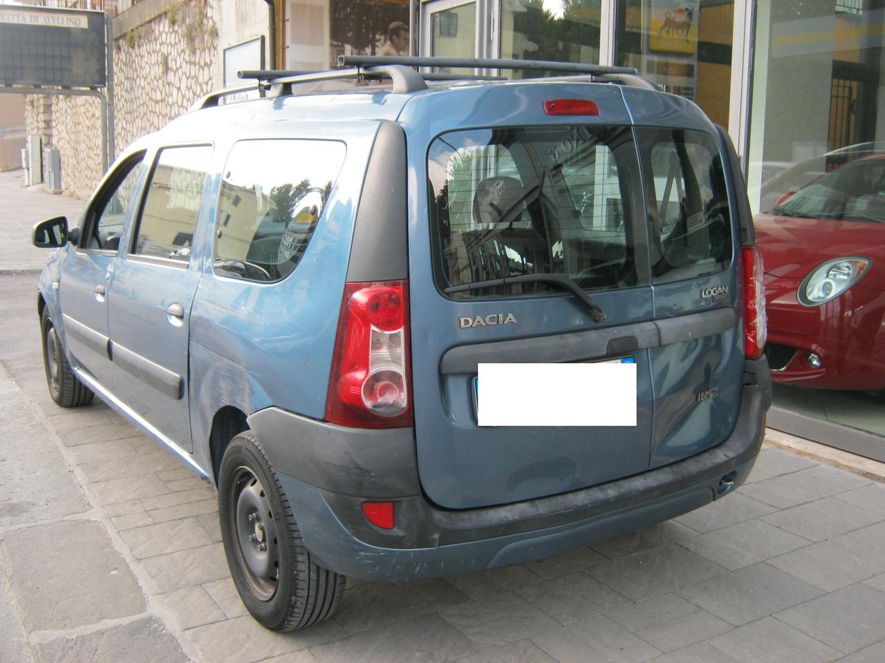 Dacia Logan 1.6 benzina 7 posti