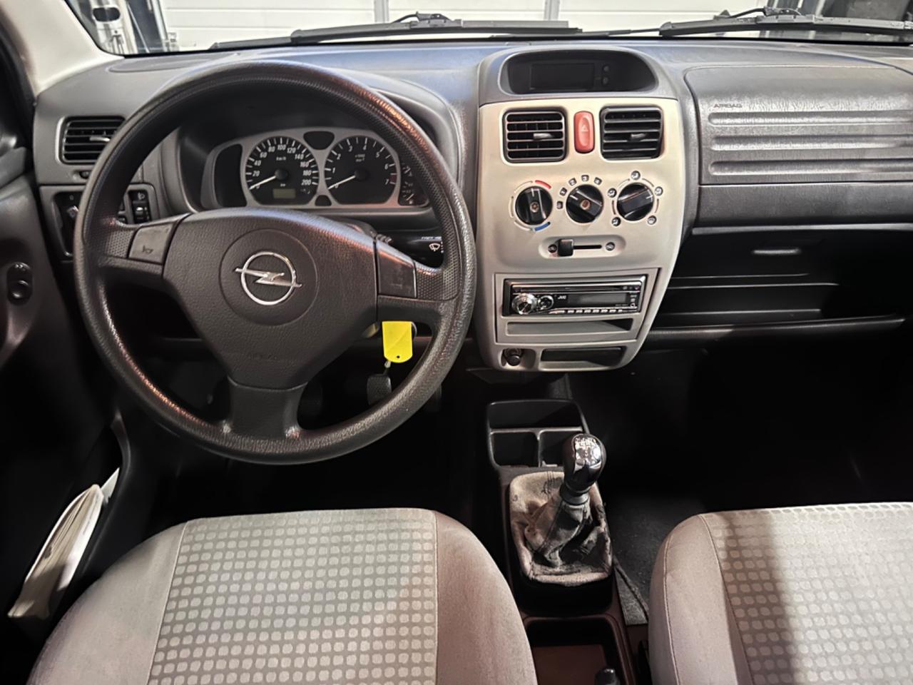 Opel Agila 1.0 12V Club