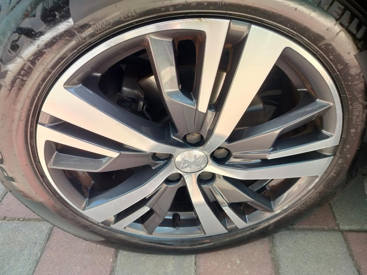 Peugeot 3008 BlueHDi 130 S&S EAT8 Allure Pack