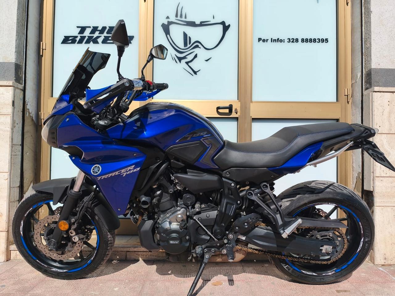 Yamaha Tracer 700 sport uniproprietario