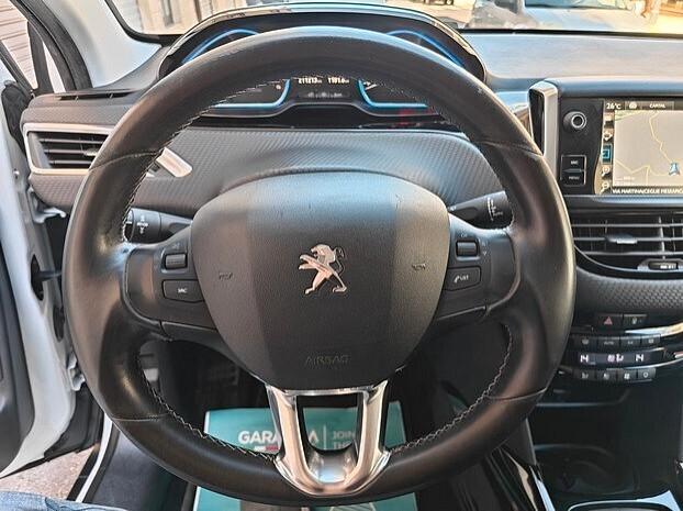 PEUGEOT 2008 1.6 Hdi 120 cv*PELLE/NAVI*-11/2015