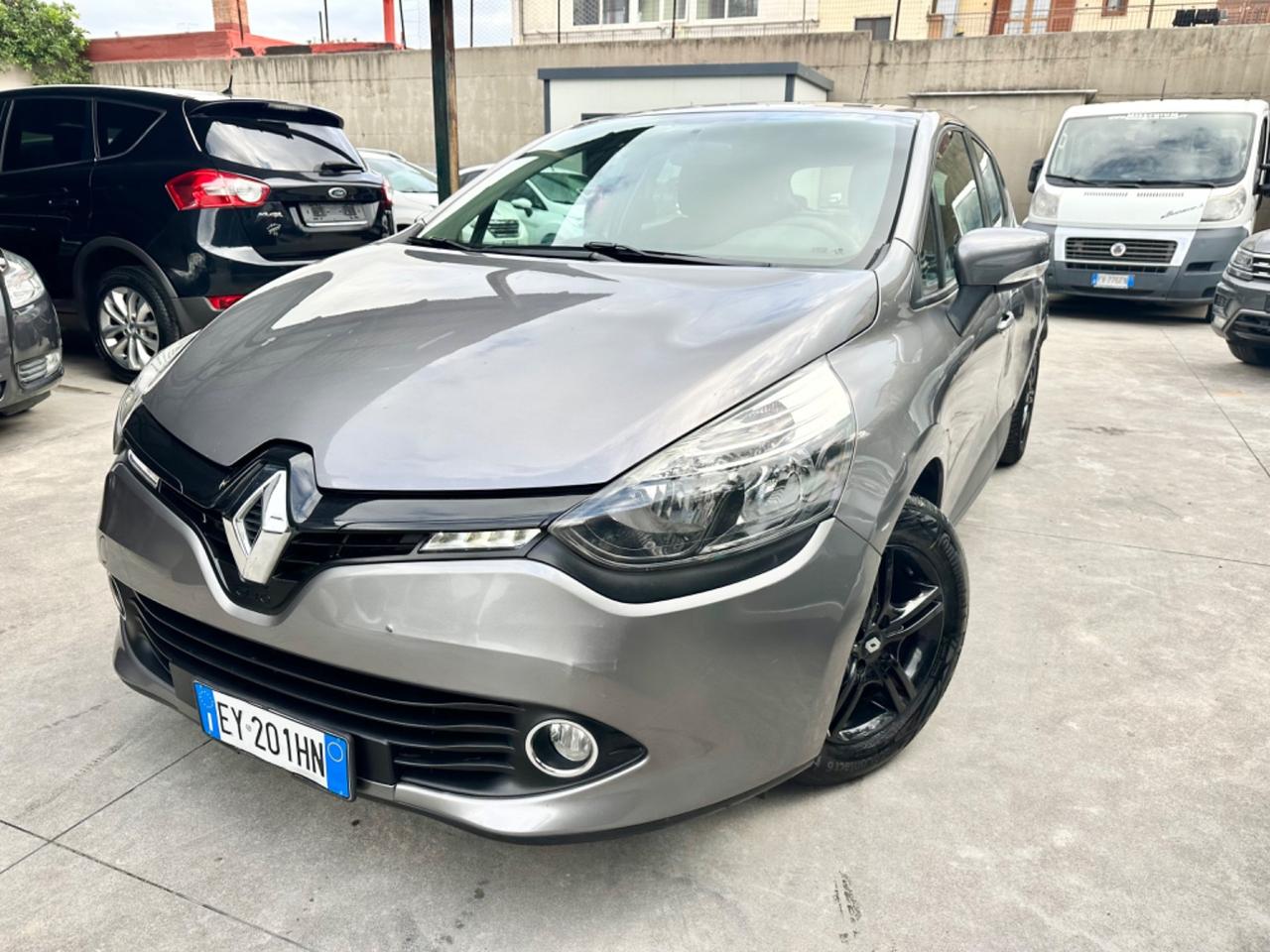 Renault Clio 1.2 75CV GPL 2015