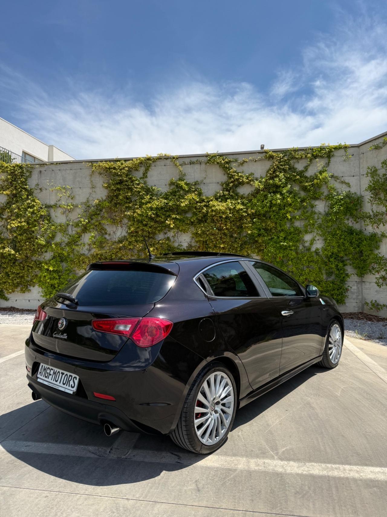 Alfa Romeo Giulietta 1750 TBi Quadrifoglio Verde