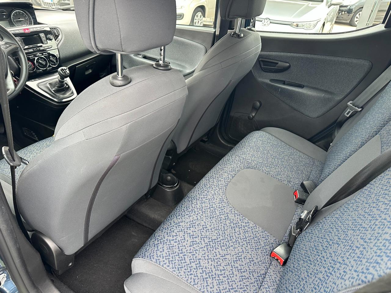 Lancia Ypsilon 1.2*Gpl*69CV*BLUETOOTH*USB*