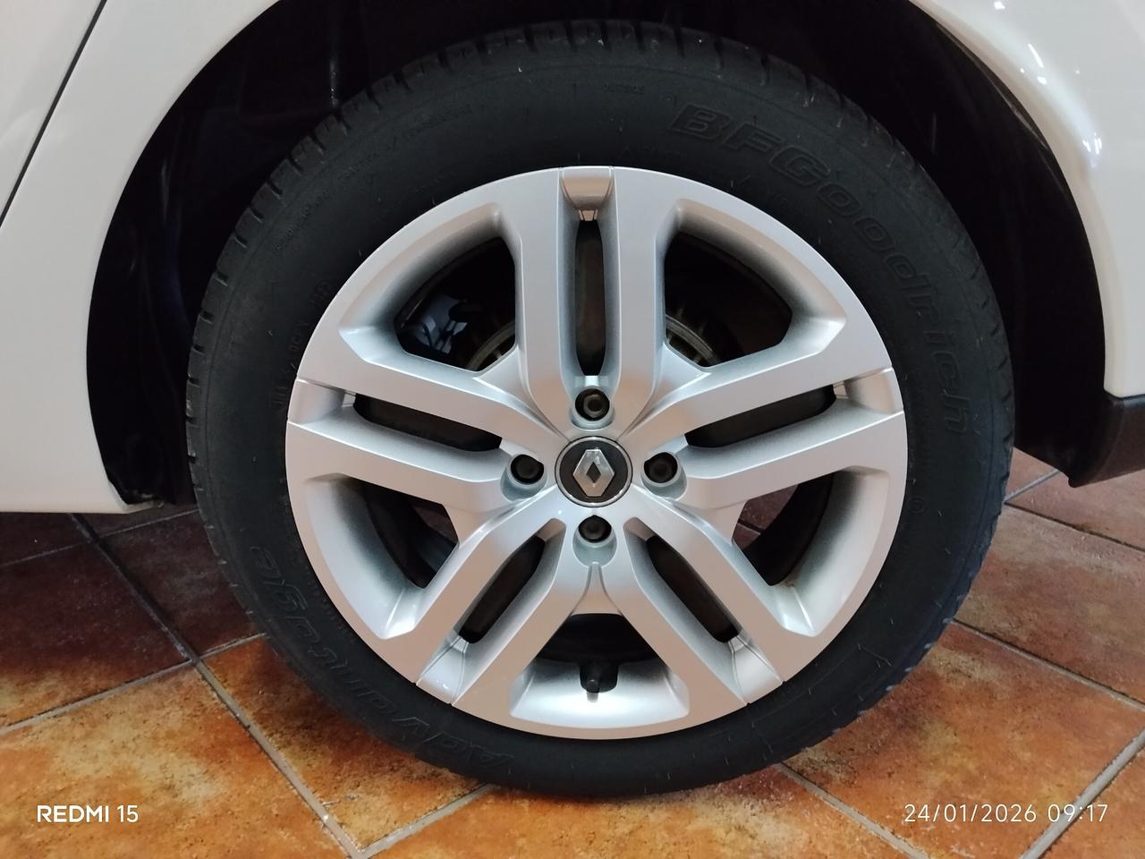 Renault Clio Sporter dCi 1.5 diesel Moschino Zen