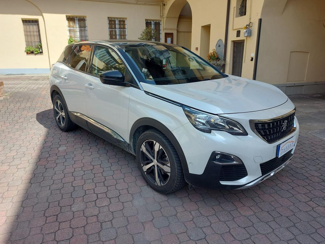 Peugeot 3008 Allure 1.2 PureTech 130
