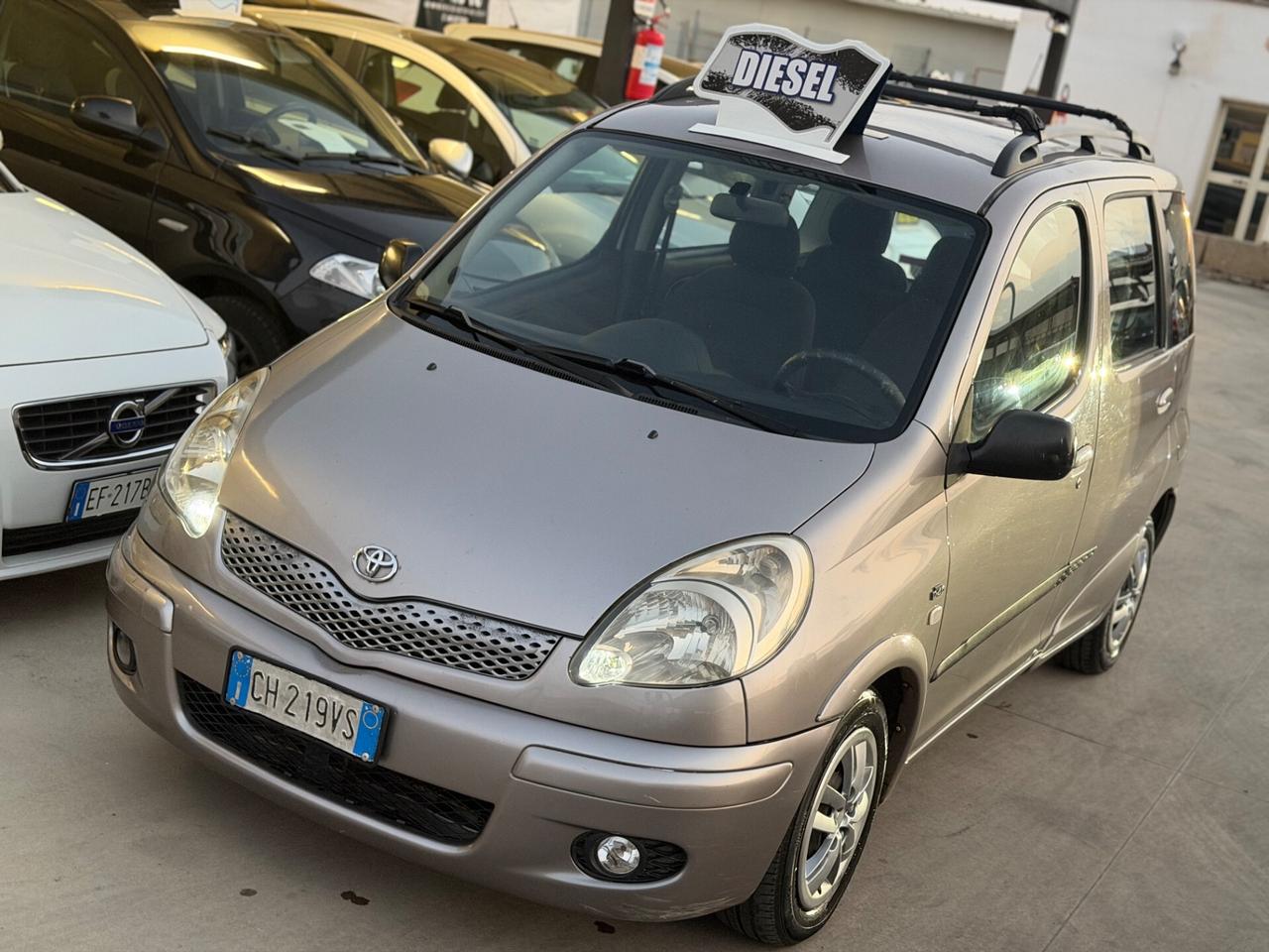 TOYOTA YARIS VERSO 1.4 DIESEL - GANCIO TRAINO OMOLOGATO