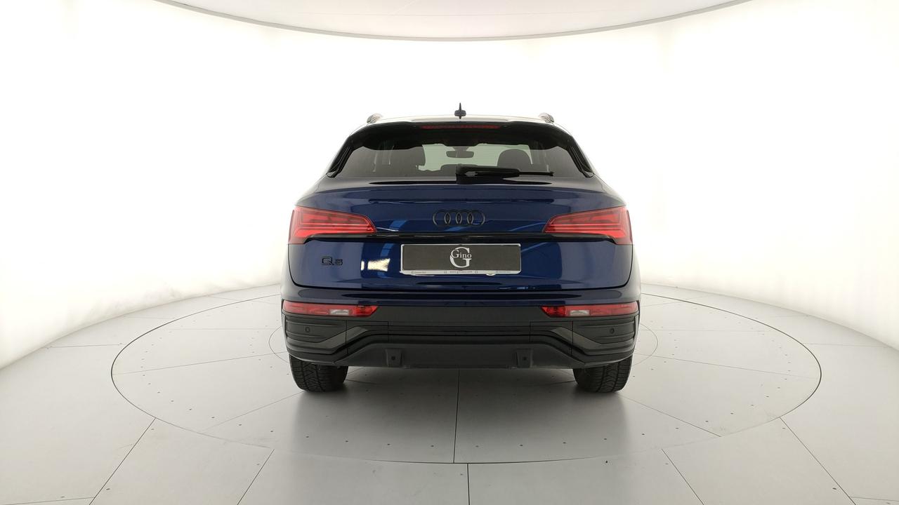 AUDI Q5 I Sportback 2021 - Q5 Sportback 40 2.0 tdi mhev 12V Business Advanced quattro s-tronic