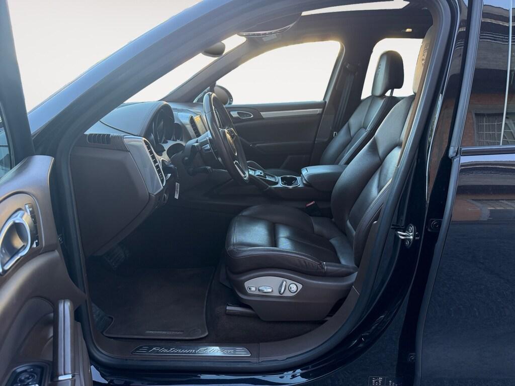 Porsche Cayenne 3.0d 250CV Tiptronic AWD Platinum Edition