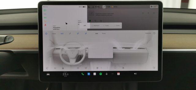TESLA Model Y Long Range Dual Motor AWD - Autopilot avanzato