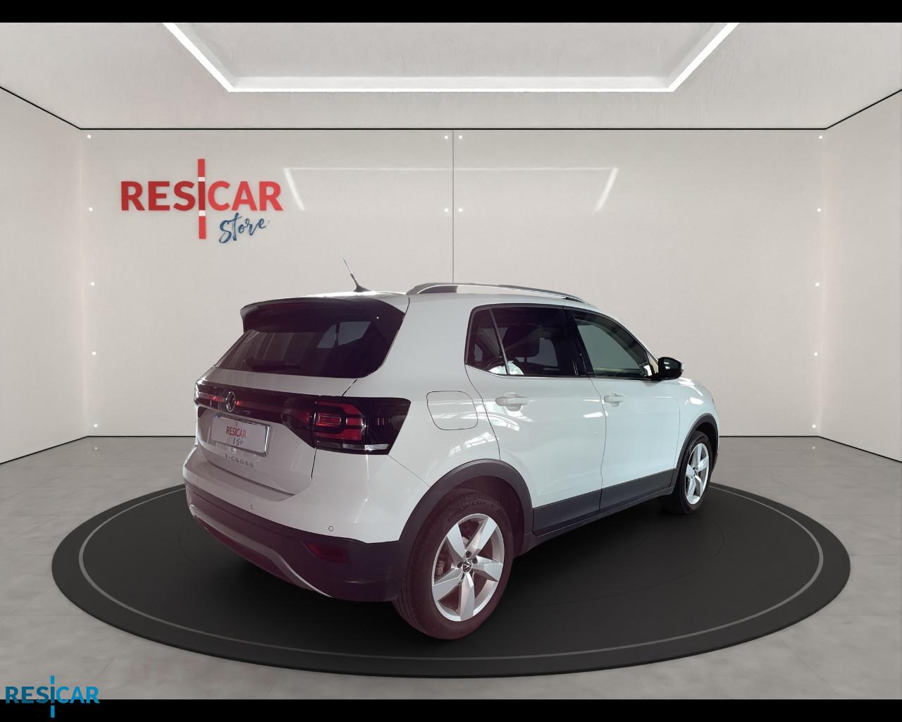 Volkswagen T-Cross 1.0 tsi Advanced 110cv