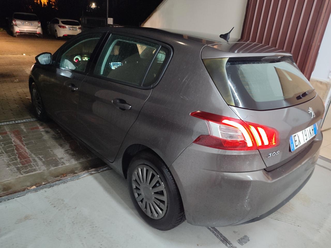 PEUGEOT 308 DEL 2014 TURBO BENZINA EURO6B 8GOMME