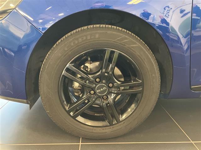 RENAULT Clio 0.9 tce Moschino Life 90cv