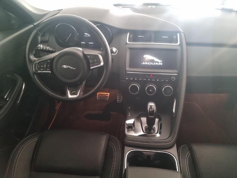 JAGUAR E-Pace (X540) E-Pace 2.0D 150 CV A...