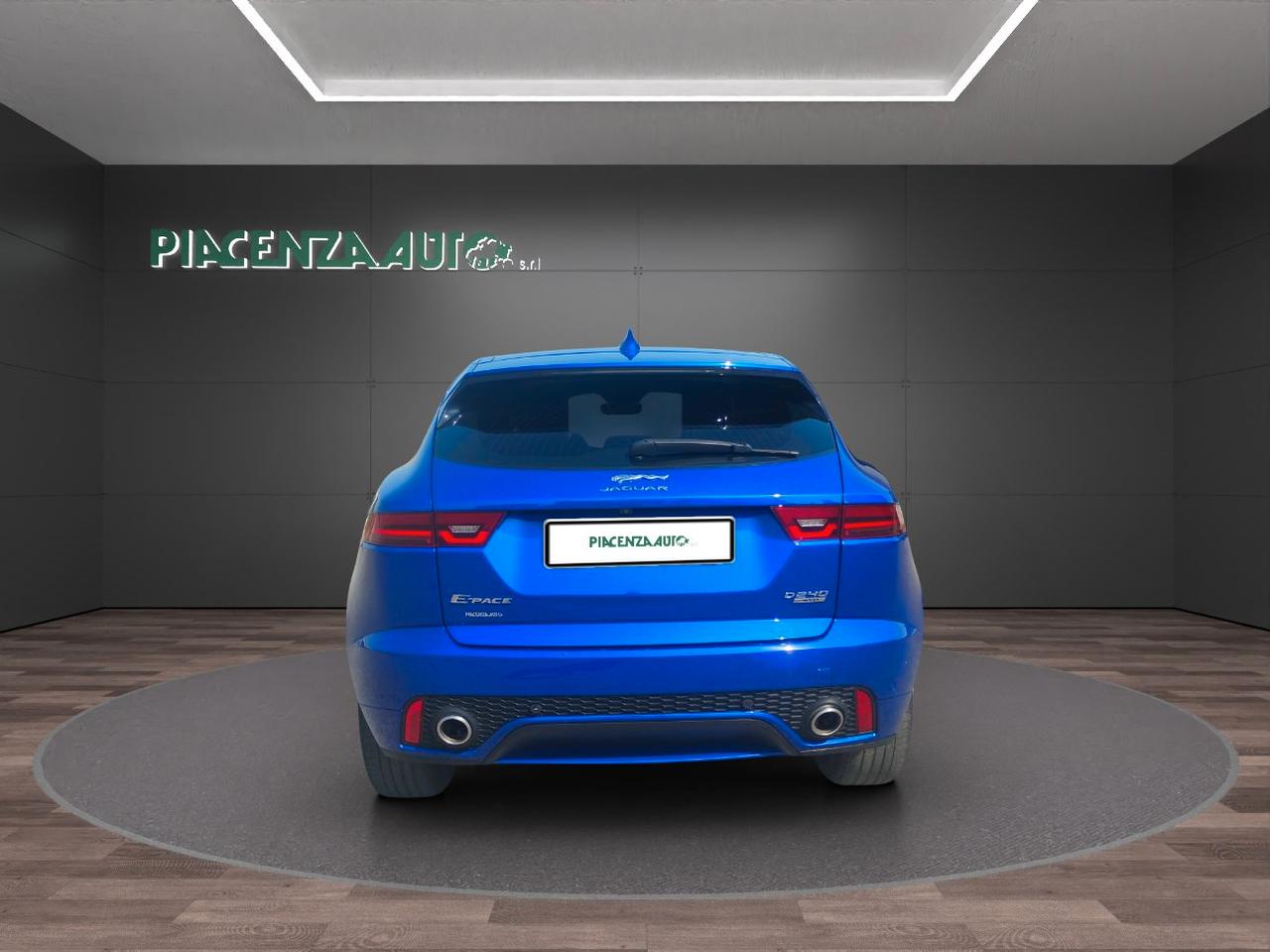 Jaguar E-Pace 2.0d i4 R-Dynamic.240cv.PANORAMA.