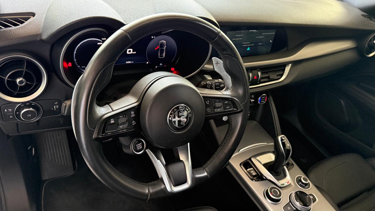 ALFAROMEO STELVIO Q4 VELOCE