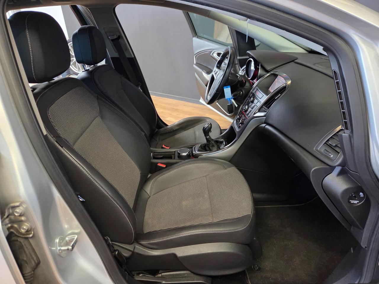 Opel Astra Sports Tourer 1.7 cdti Cosmo 125cv