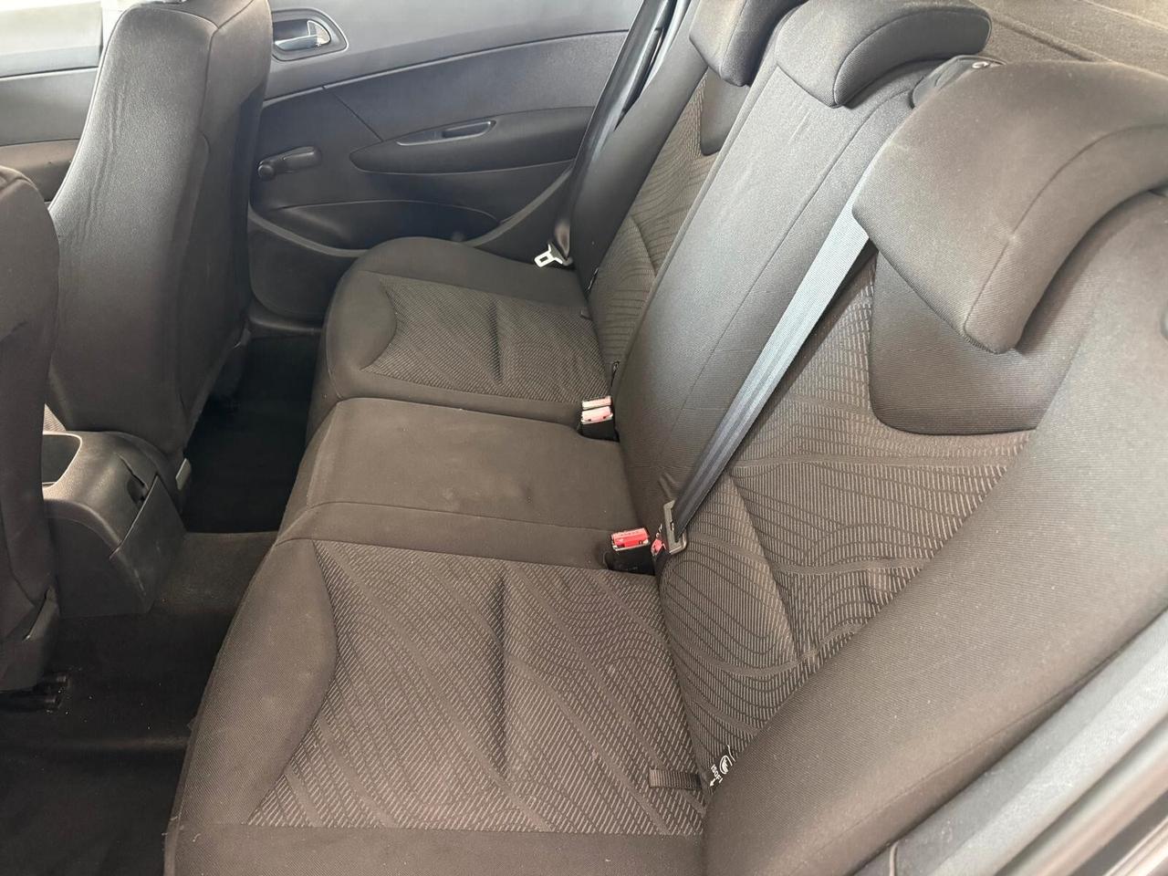 Peugeot 308 1.6 HDi 110CV SW pari al nuovo