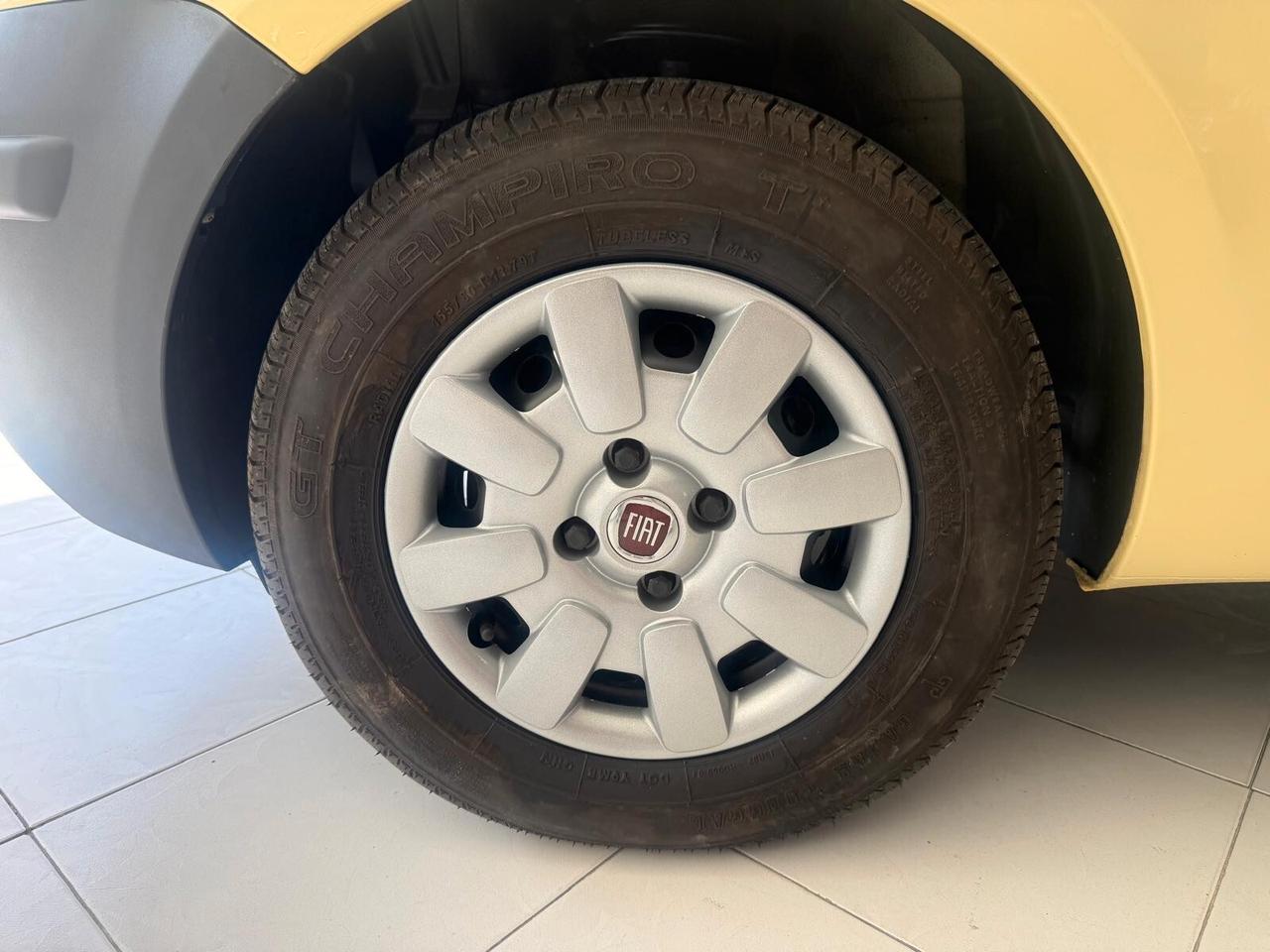 Fiat Panda 1.2 Dynamic tetto panoramico apribile