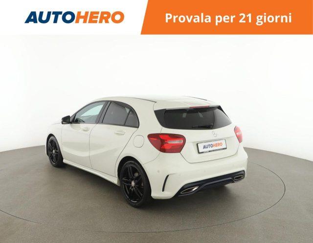 MERCEDES-BENZ A 200 d Automatic Premium