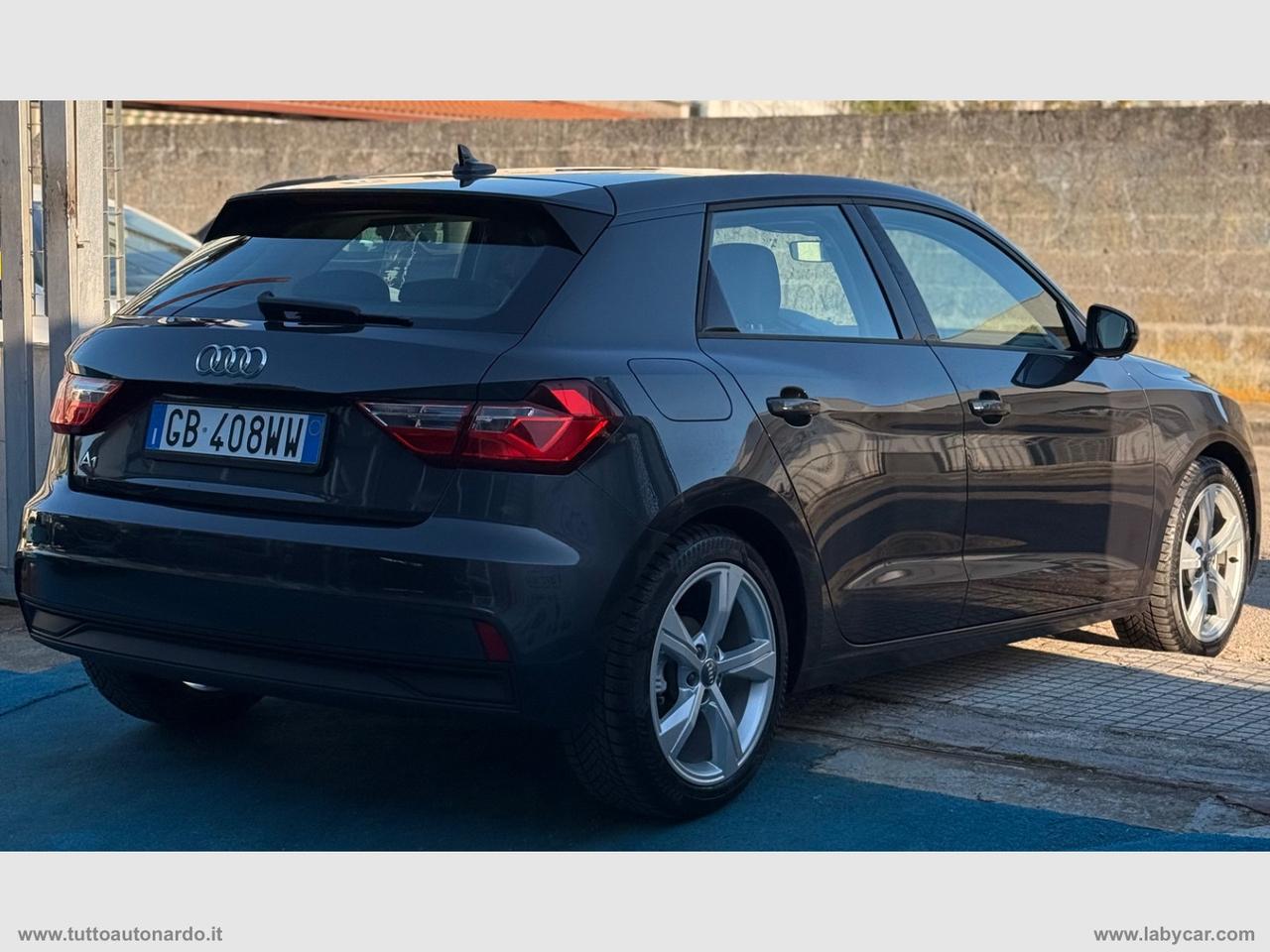 AUDI A1 SPB 35 TFSI S tronic Identity Black