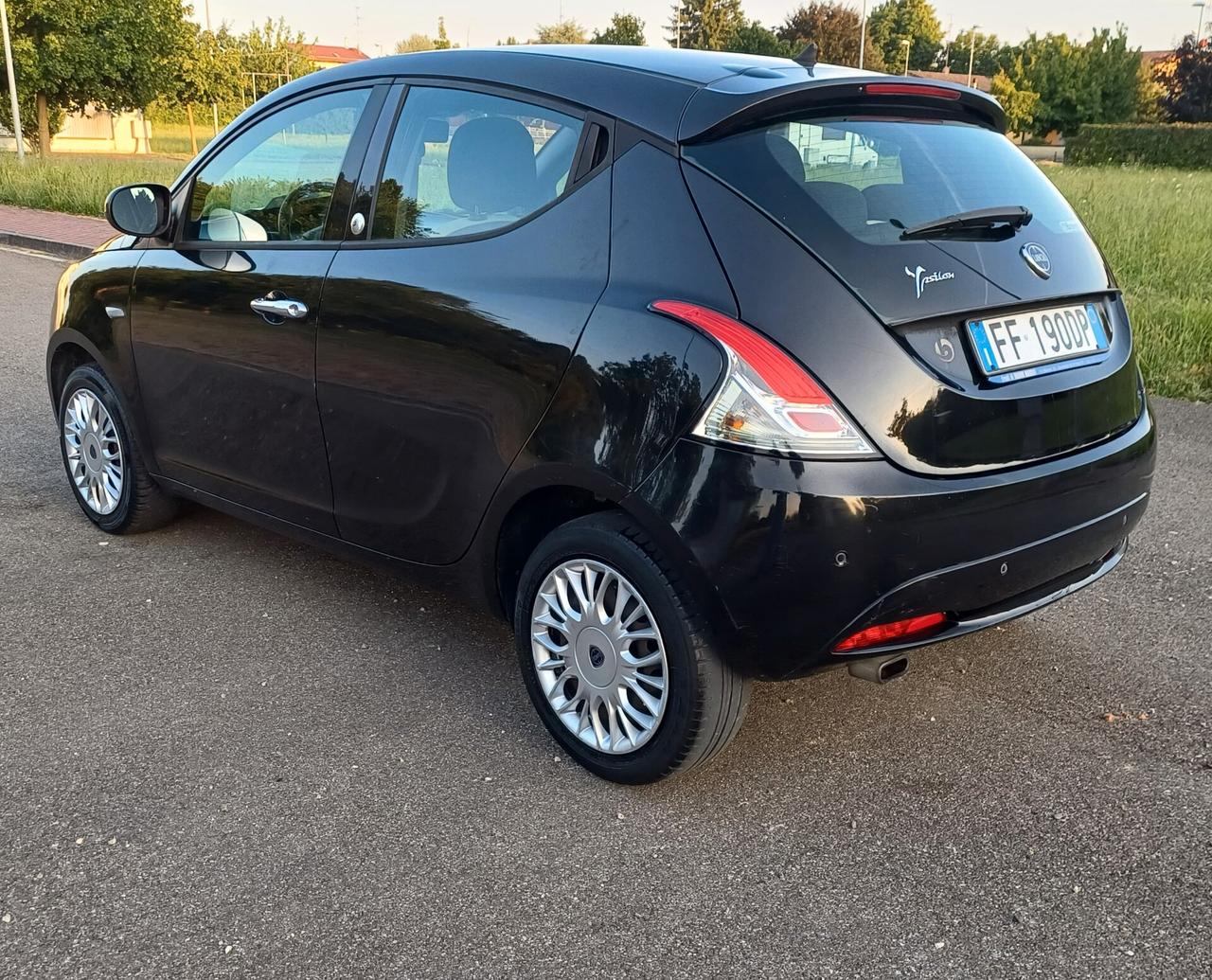 Lancia Ypsilon 1.2 69 CV 5 porte GPL Ecochic Gold