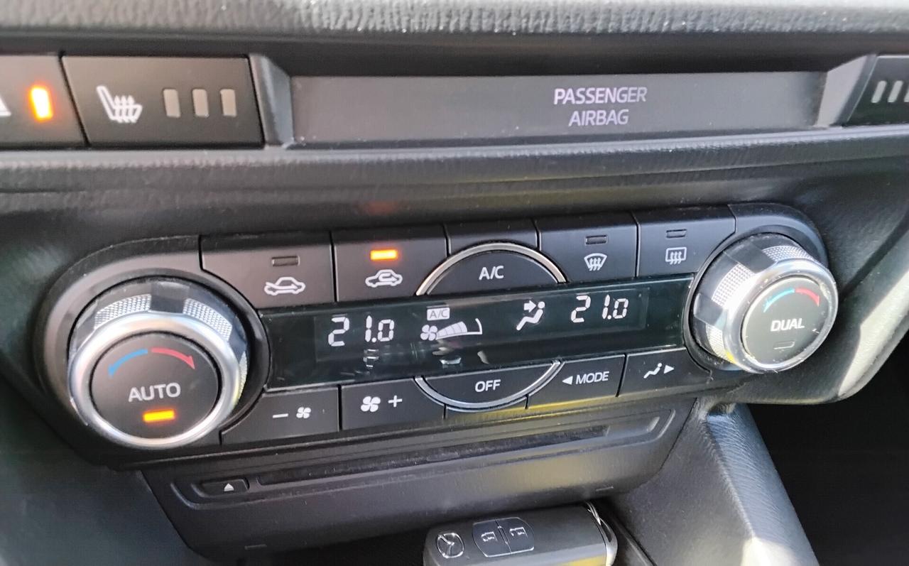 Mazda 3 Mazda3 2.2 Skyactiv-D Exceed