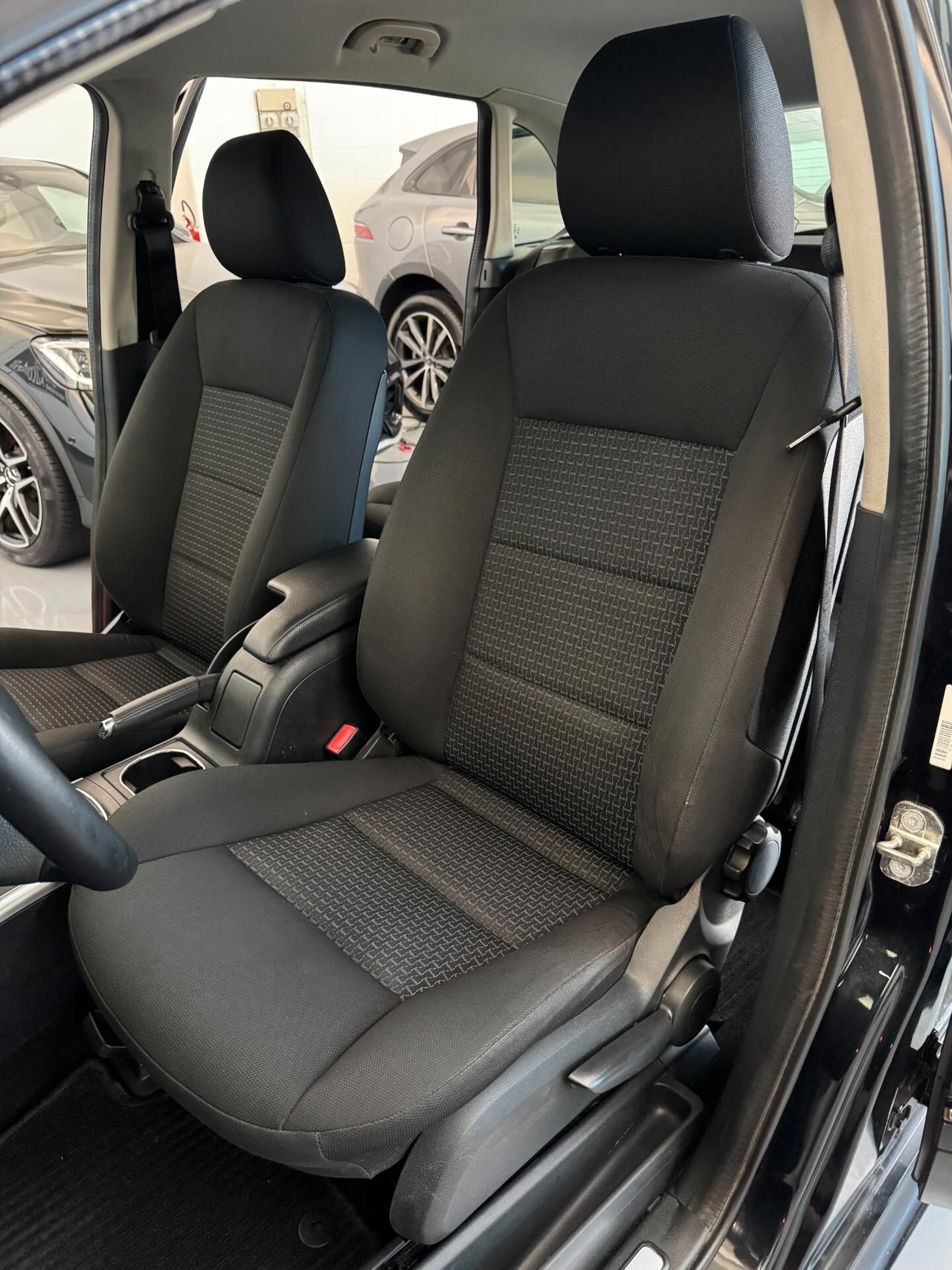 Mercedes-Benz B 180 CDI Sport 2.0cc 109cv AUTO Clima+Navi+SediliRiscaldati OK Neopatentati