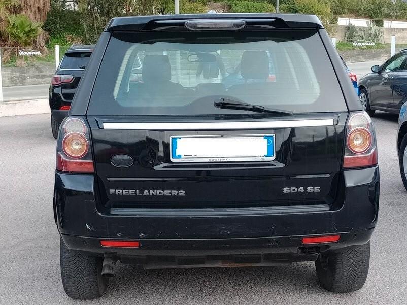 Land Rover Freelander 2.2 SD4 S.W. SE