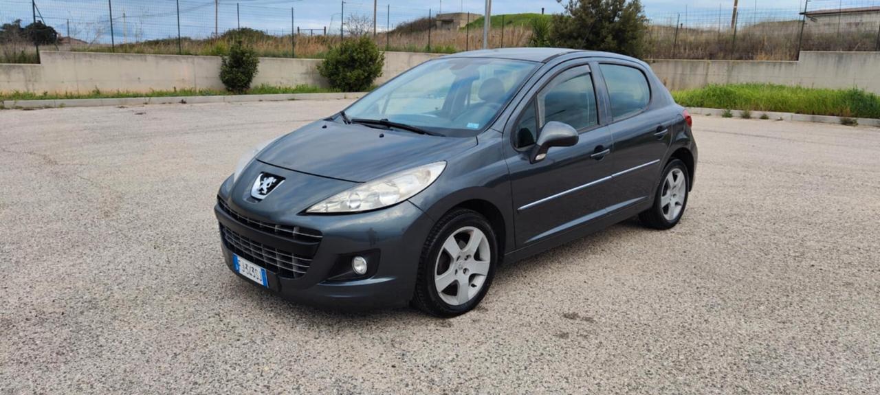 Peugeot 207 1.6 8V HDi 93CV 5p. Allure
