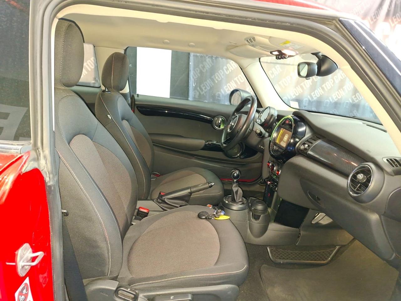 Mini 1.2 One 75 CV km 99 mila certificati adatta a neopatentati